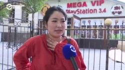 "Он дурак, что ли?! Это нарушение прав человека!" Депутат в Кыргызстане предложил не выпускать молодых девушек из страны